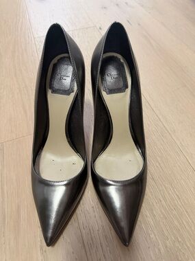 Dior Metallic Gray Pointed-Toe Pumps